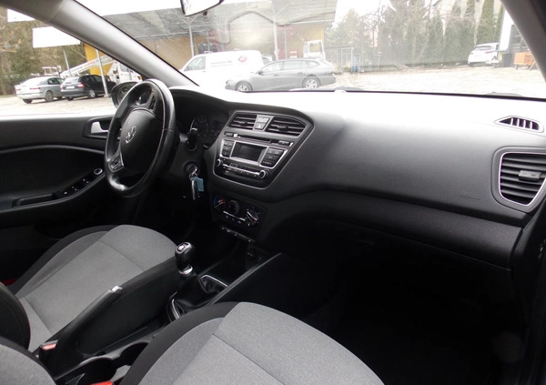 Hyundai i20 cena 35900 przebieg: 166500, rok produkcji 2015 z Jarosław małe 407